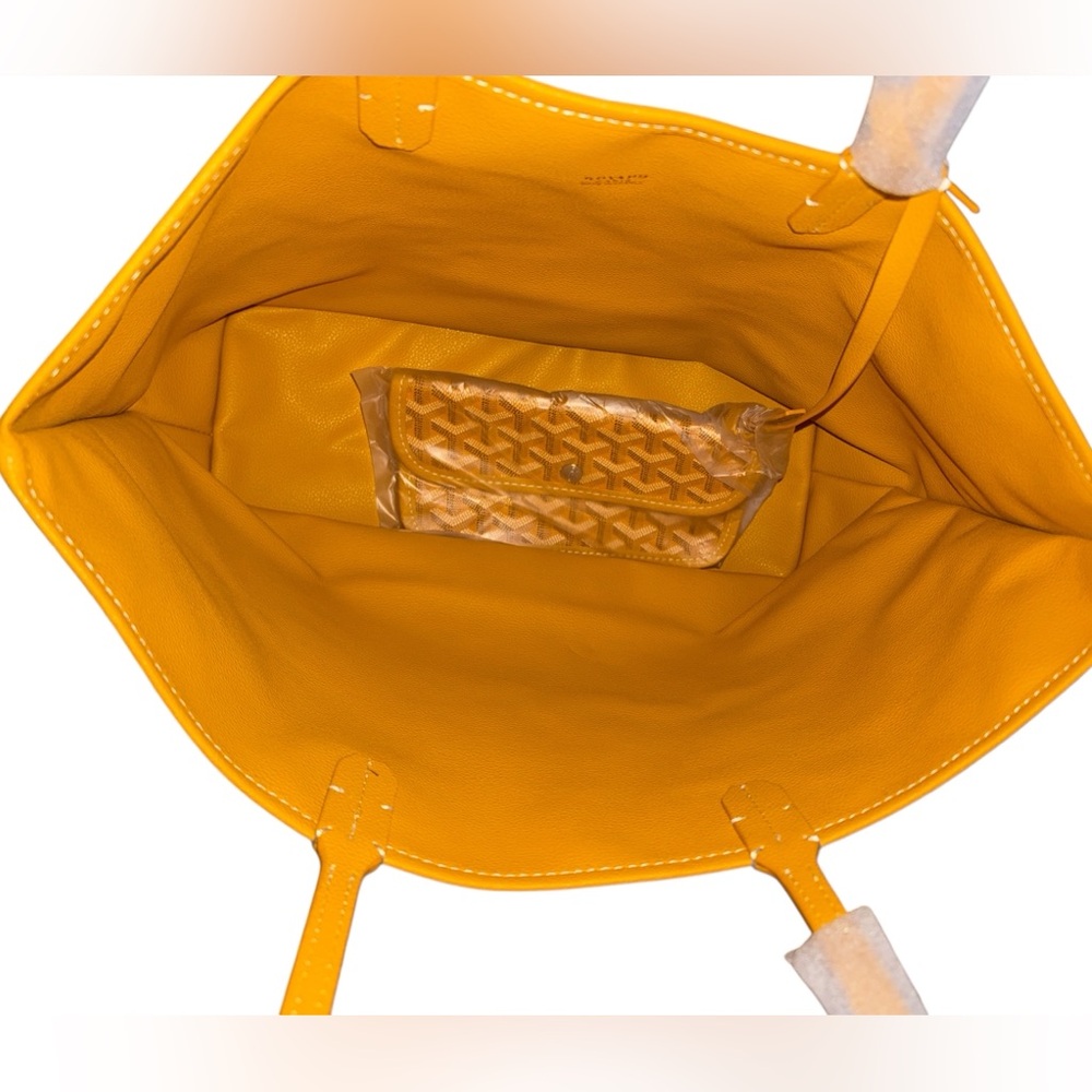GoGo Reversible Tote - Picture 6 of 11